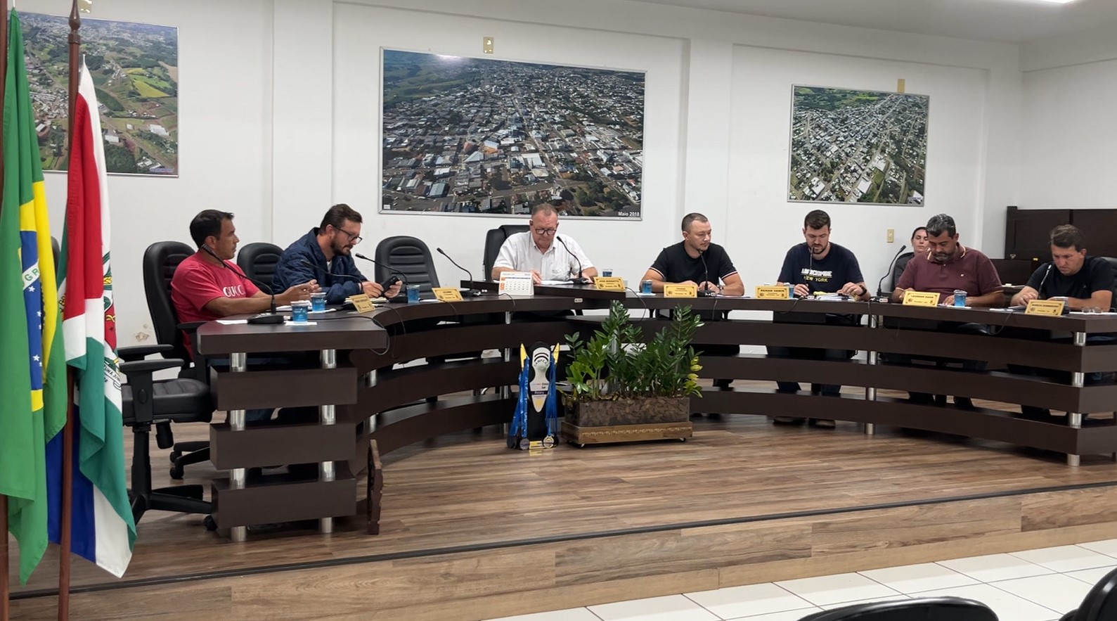 Câmara vota PPA em 1º turno e aprova consórcio para compra de remédios